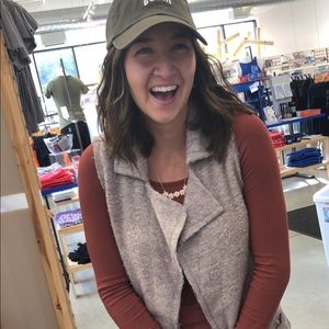 Meet your Posher, Sydney